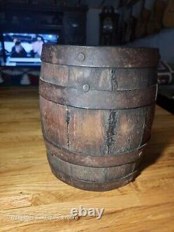 200yr Old antique Intact Paint barrel JOHN T LEWIS BROS National lead Dutch boy