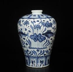 29CM Xuande Old Signed Antique Chinese Blue & White Porcelain Vase with fish