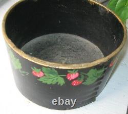 ANTIQUE SIGNED S DOANE SEALED GRAIN MEASURE 2 QT IN OLD BLACK PAINT WithBERRIES