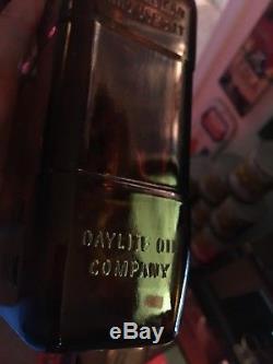 Antique Daylube Aviation Motor Oil Quart Bottle Old Vintage Glass Can Gas Sign
