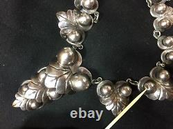 Antique Old Mexico Barrera 925 Sterling Silver 14.5 Necklace, Orb & Leaf