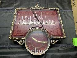 Antique Vintage Old Milwaukee Beer Sign Clock Light