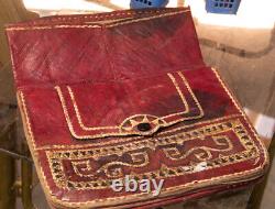 Antique leather antiques An old bag over 80 years old leather goods Handcrafted
