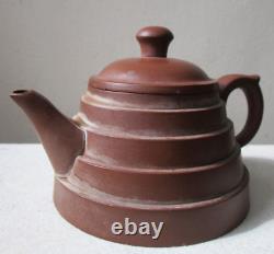 Antique old 19th Century Chinese QING DYNASTY Yixing pottery TEAPOT Signed