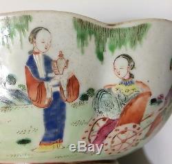 Jiaqing Famille Rose Oval Lobed Bowl Signed 1800 Chinese Qing Dynasty Old Repair