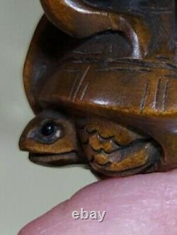 Old Japanese Boxwood Netsuke Octopus & Turtle Signed