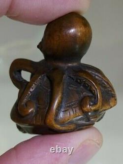 Old Japanese Boxwood Netsuke Octopus & Turtle Signed