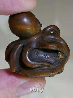 Old Japanese Boxwood Netsuke Octopus & Turtle Signed