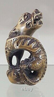 Old Japanese Netsuke Dragon. Signed Tamaishi