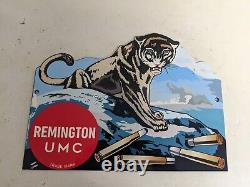 Old Vintage Remington Umc Rifile Porcelain Metal Hunting Gun Dealer Sign Lion