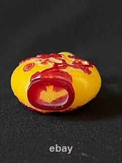 Old high quality extraordinary intricately carved peking glass snuff bottle sign