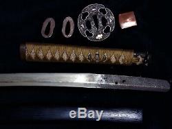Original Japanese Very Old Long sword Signed Family mon 500 years or more