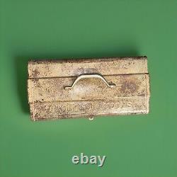 Rare GLOBE OIL TOOLS Antique Old Early California Petroliana Toolbox 1950 1960