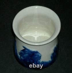 Short 3 Blue & White Old Sleepy Eye Sugar Bowl Stamped WSCO Illinois ILL