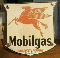 Vintage 1930's Old Antique Very Rare Mobil Gas Oil Porcelain Enamel Sign Board