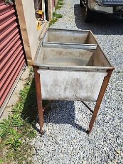 Vintage Double Basin Wash Tub w Lid ideal stand metal rustic old primitive Farm