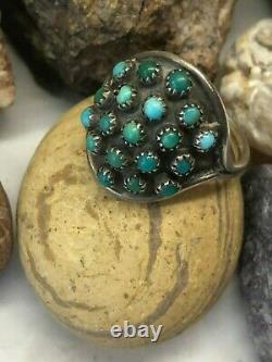 Zuni Signed 19 Snake Eye Turquoise Round Cabochohs Sterling Old Pawn Beautiful A